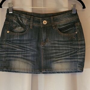 HALO JEANS mini NWT Stretchy denim mini skirt